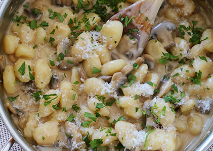 10-Minute Creamy Marsala Gnocchi